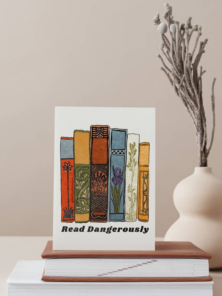 Book Lover Print: lee peligrosamente para venta al por mayor de Fabulously Feminist