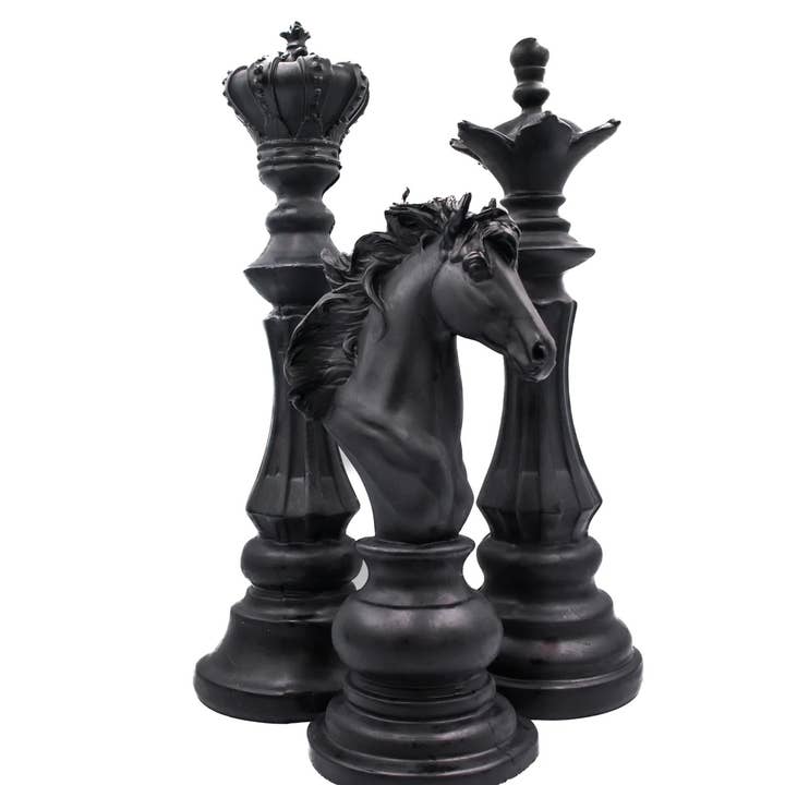 A Pleasant Thought – wholesale Novelty candle – QUEEN CHESS PIECE CANDLE | PILLAR
2