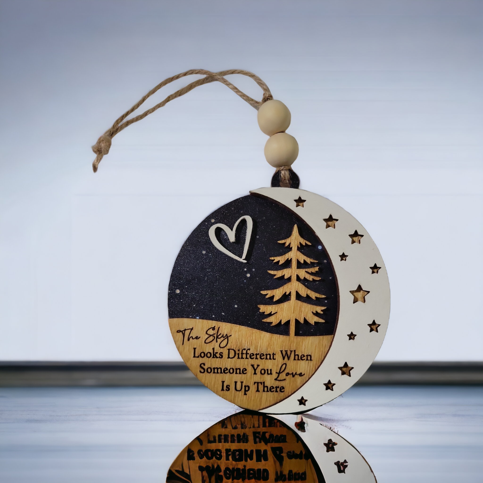 The Wristlet Bar - Vente Objets de décoration - Ornement The Sky Looks Different1