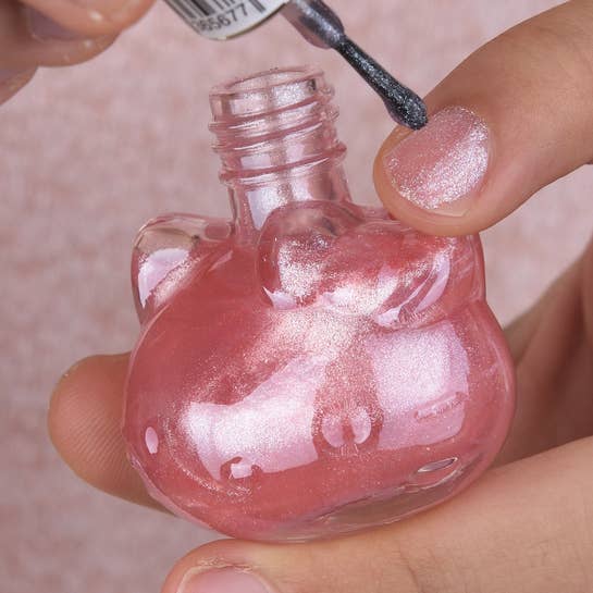 Smalto per unghie Hello Kitty da 10 ml per la vendita all'ingrosso da parte di Takecare
