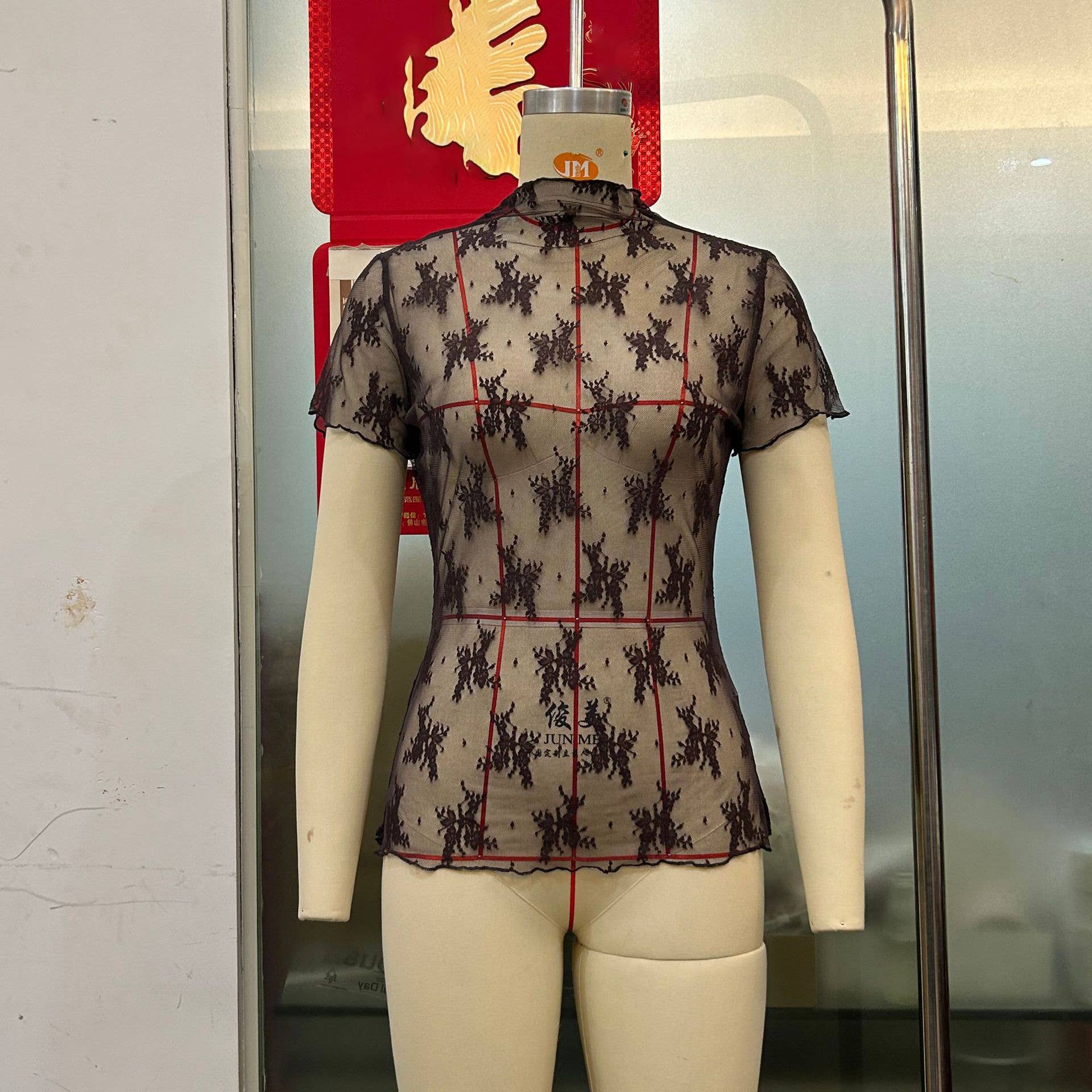 Hope & Sunshine – Großhandel Bluse – Damen – Kurzarm-Top aus transparentem Spitzenmesh4