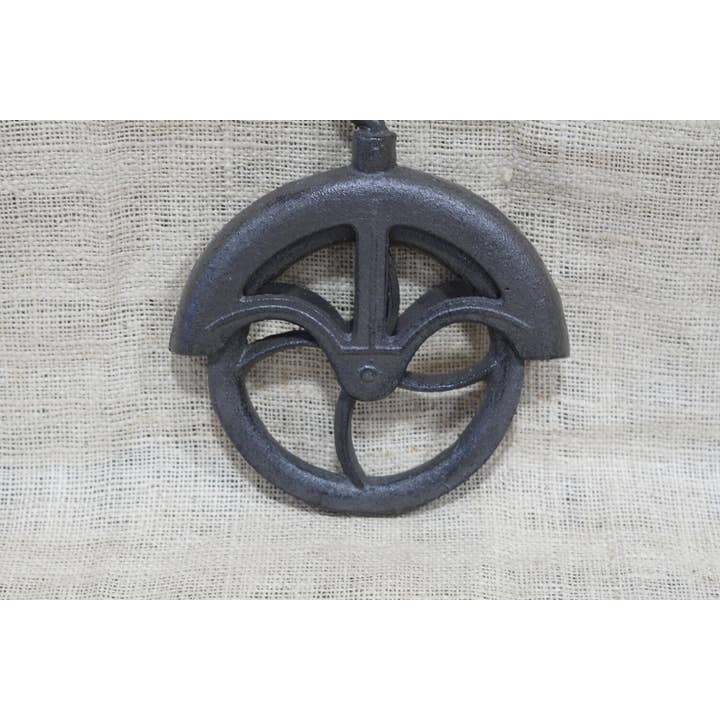 Midwest Craft House - Wholesale Decorative Tabletop Object - SMALL RUSTIC CAST IRON PULLEY