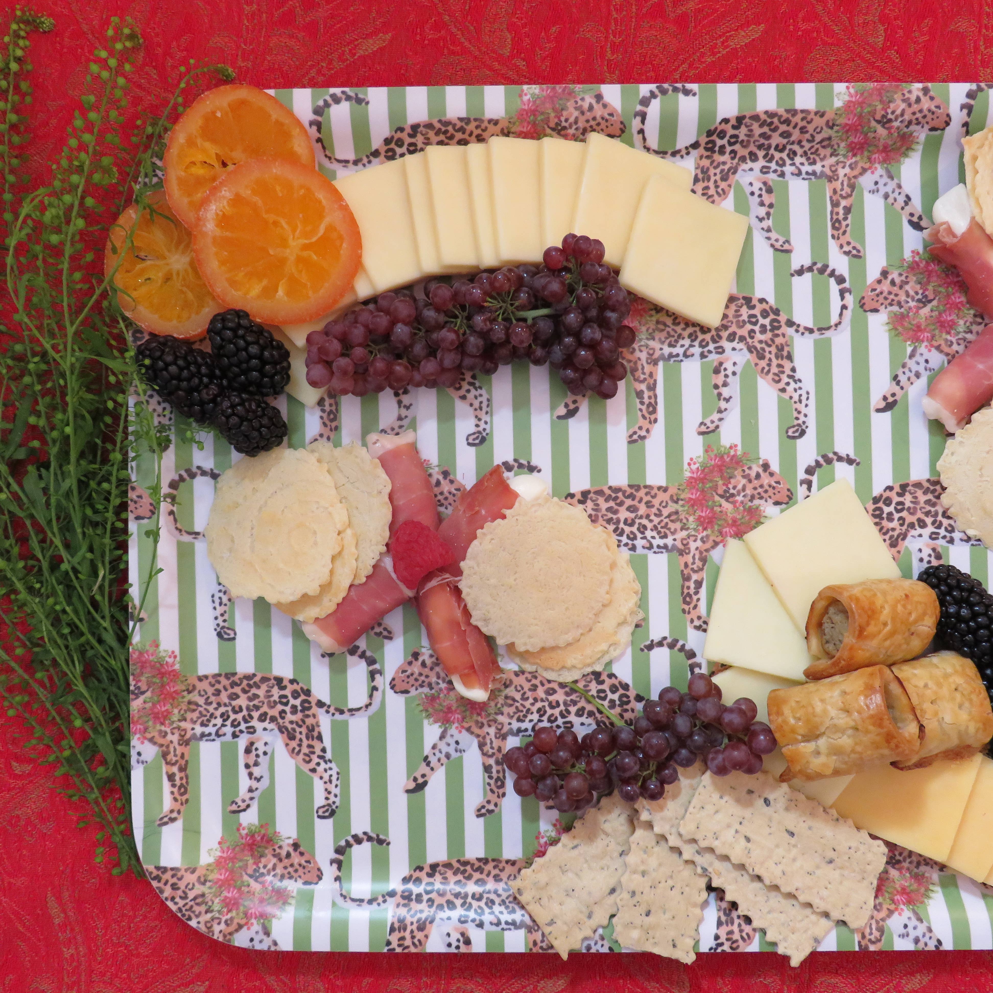 The Muddy Dog - Wholesale Serving Tray - Christmas Delivery Birchwood Serving Tray: Three Sizes 7