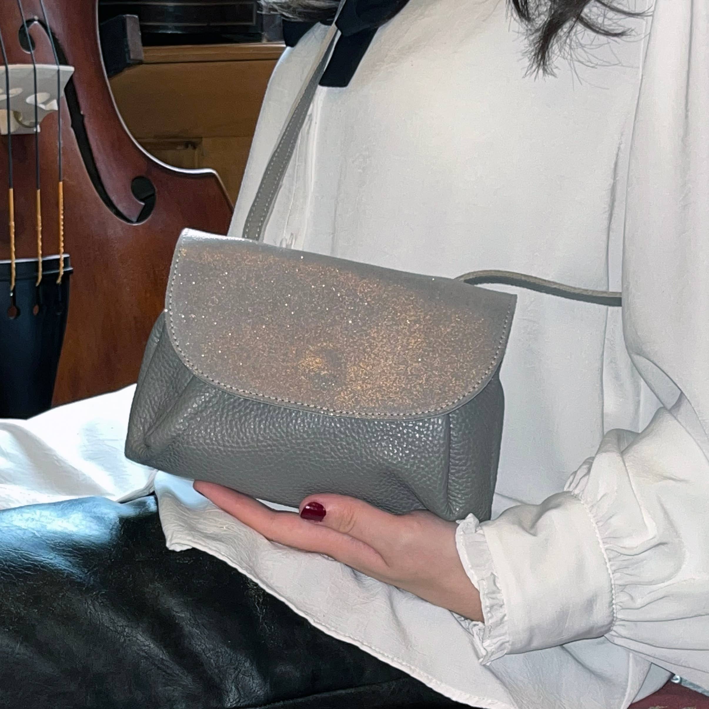 La cartablière - Vente Sac à bandoulière – femme - Petit Sac Accordéon en cuir pailleté1