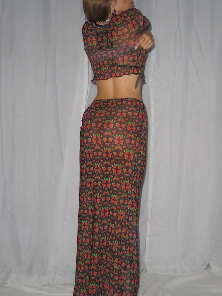 GONNA CECILE IN RETE FLOREALE per la vendita all'ingrosso da parte di Jyork The Label