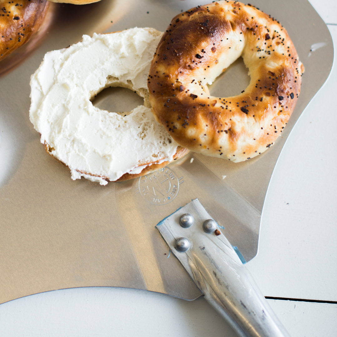 Belle Chevre & Chevoo - Wholesale Cheese - Belle Chevre Spreadable Goat Cheese Log in a Cup - Original2