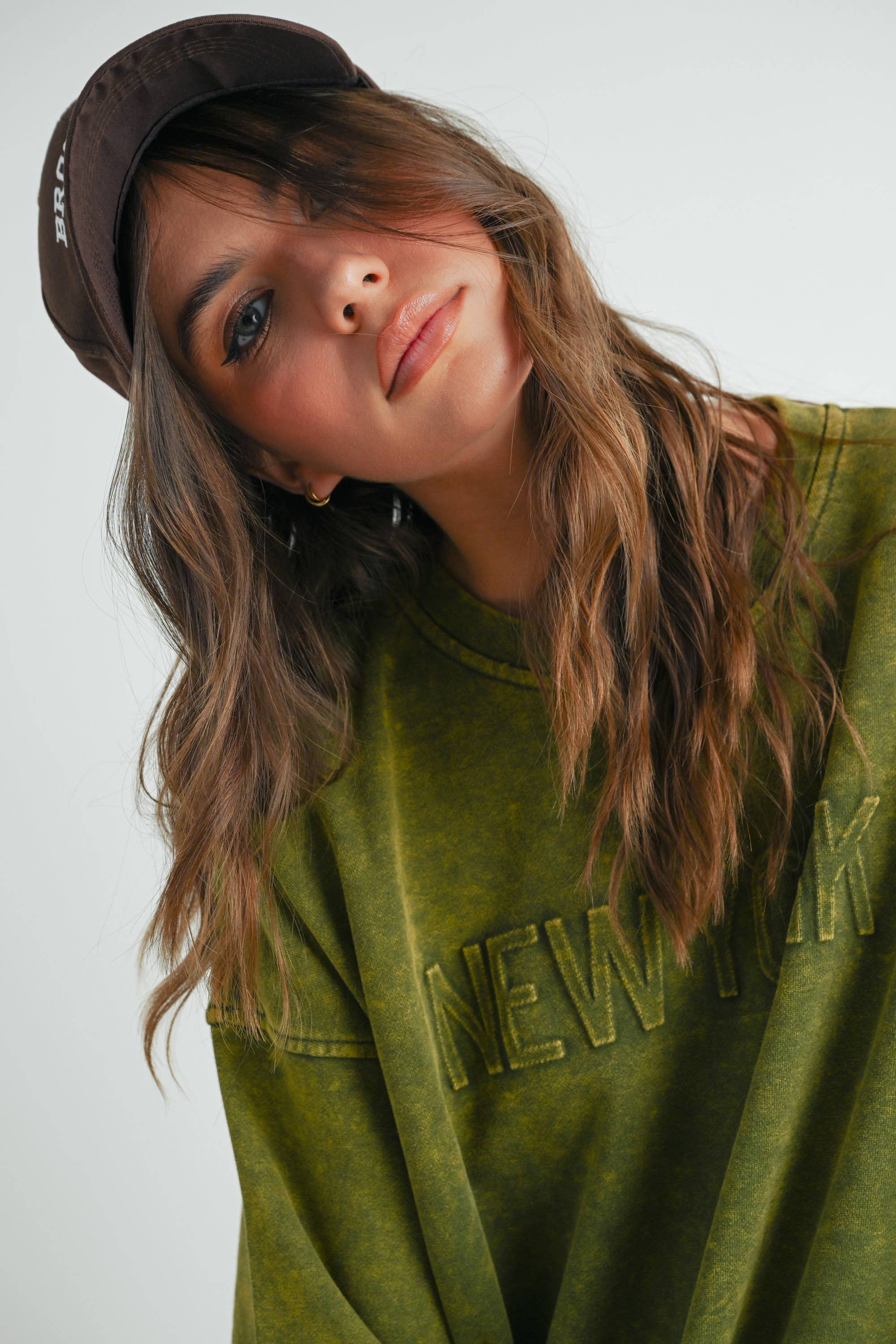 BUTTERMELON – Engroshandel Kjole - Dame – Lang acid wash sweatshirt-kjole - BMD753820