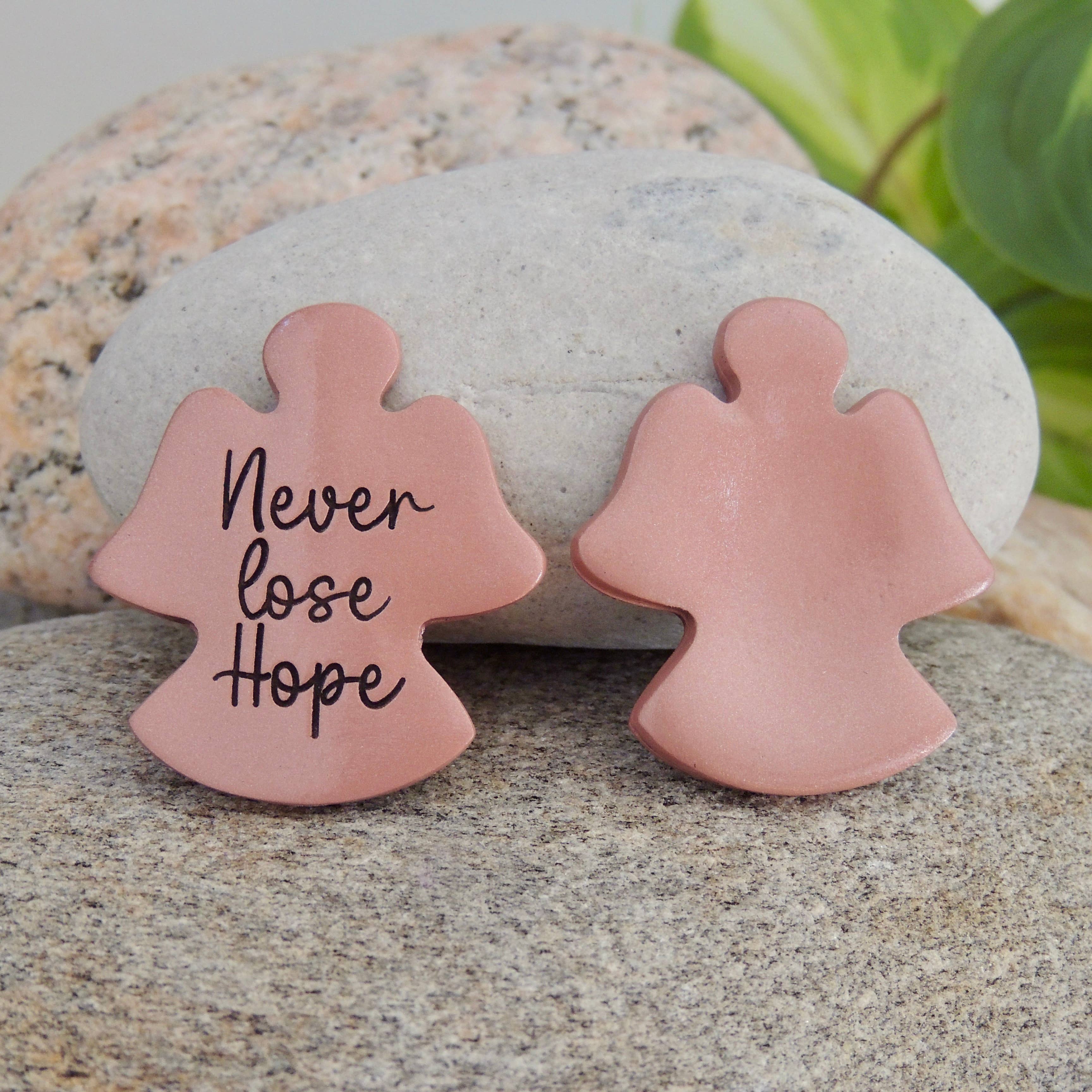 Abbey + CA Gift - Vente Décorations de table - Pierres Pouce Ange2