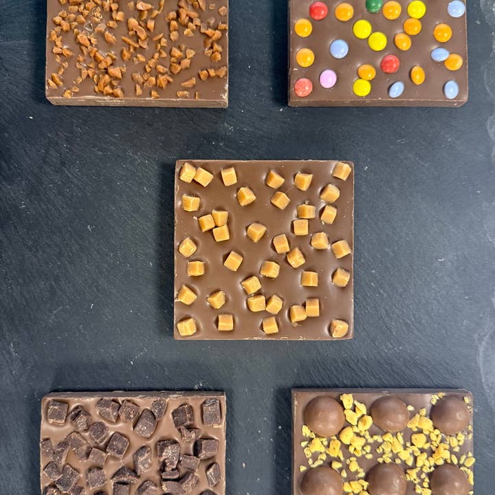 Kakawa Artisan Chocolate & Co Ltd - Wholesale Chocolate box - Good Luck - The Chocolate Lovers Mini Bloc Collection (5x96g)1