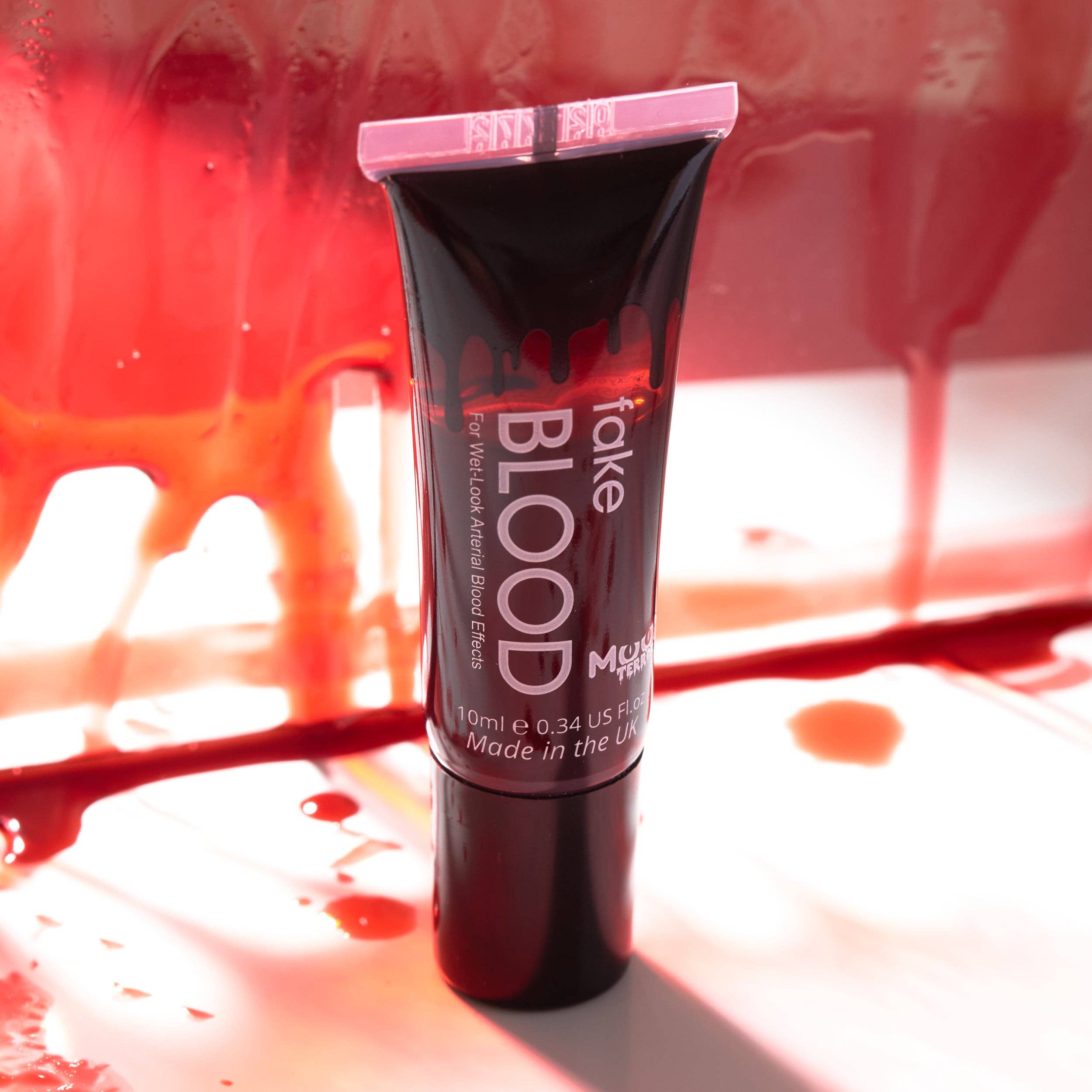 Moon Makeup - Wholesale Costume - Unisex - Fake Blood3