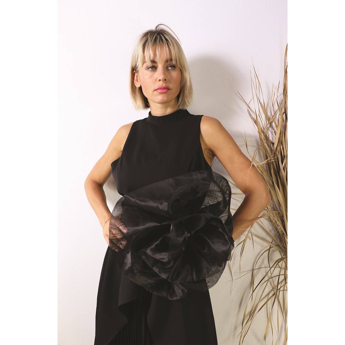 BLACK ORGANZA FLOWER BROOCH for wholesale on Faire16