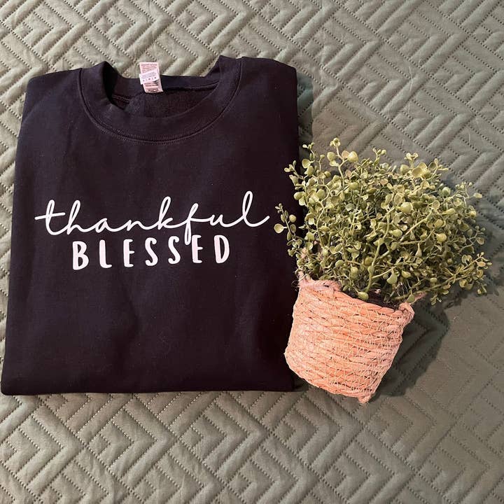 Thankful Blessed Sweatshirt mit Rundhalsausschnitt für den Großhandel von The Crafty Tee