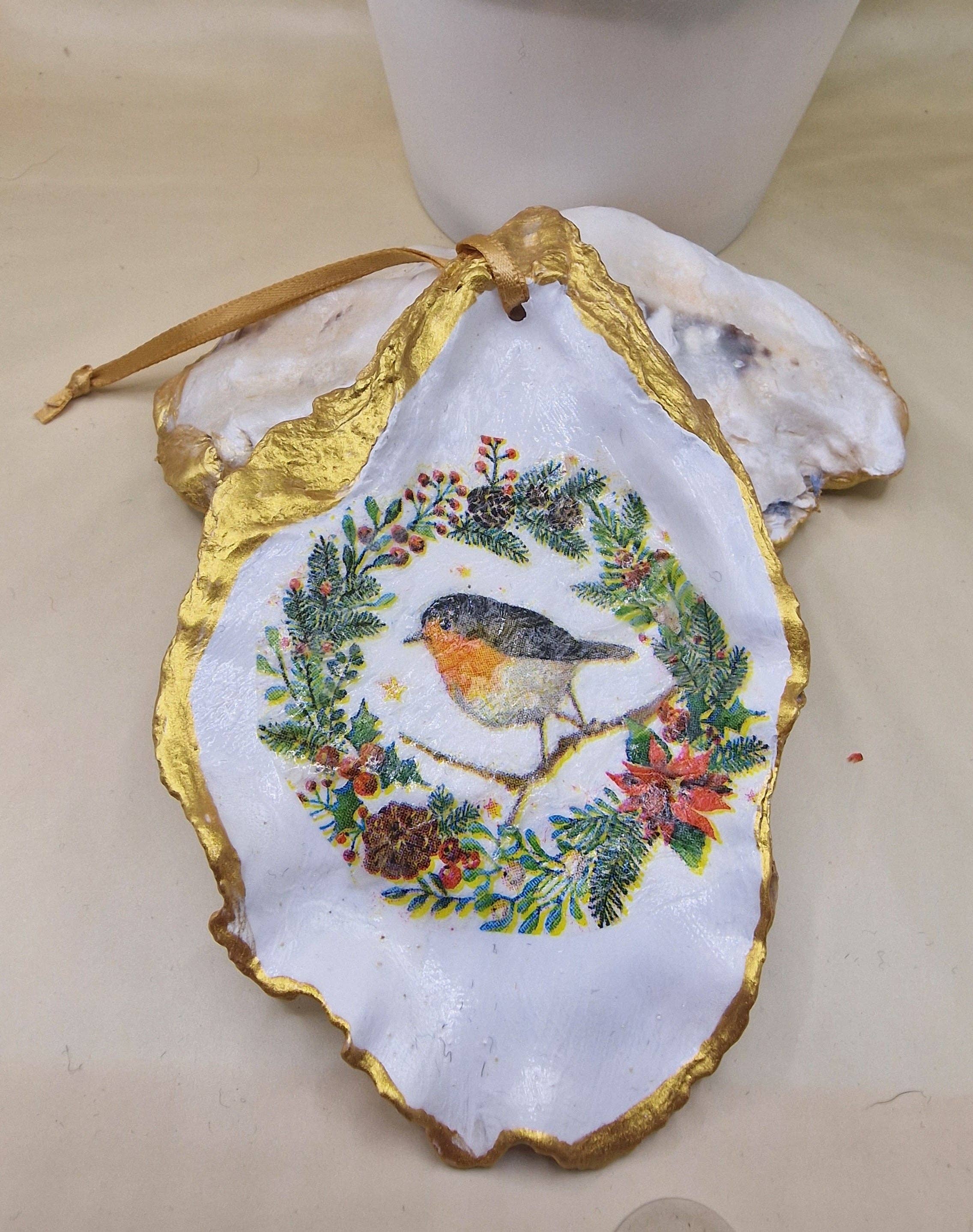 Bee my Oyster - Wholesale Ornament - NEW Christmas Ornament Robin Reef Oyster Shell Decoration3