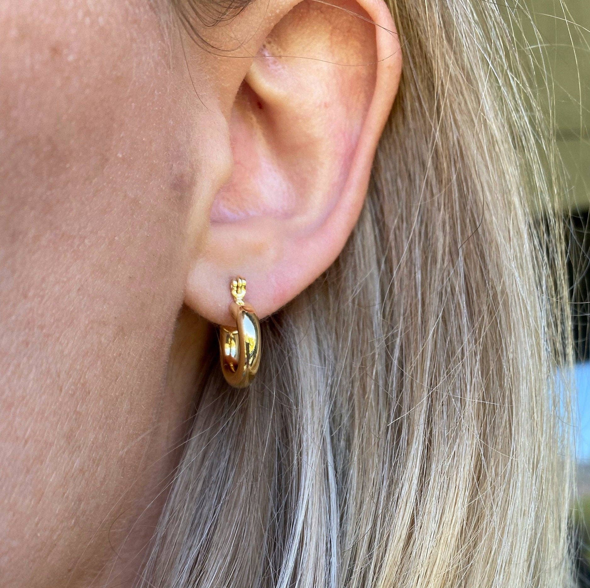 GoldFi - Wholesale Hoop Earrings - Very Light 18k Gold Filled Medium Thick Selena Hoop Earrings0