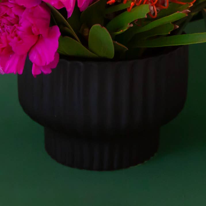 Presley Pedestal Vase | Black for wholesale by Jungle Club