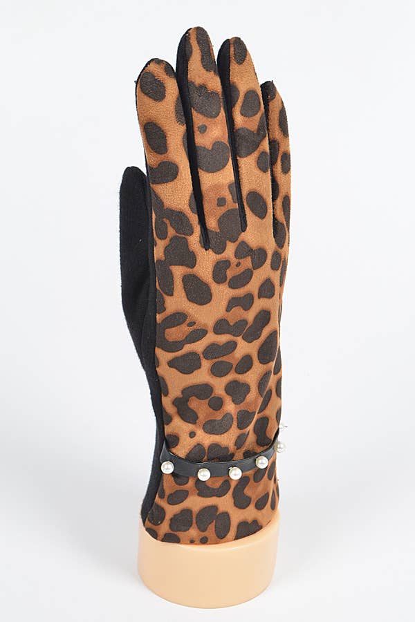 Faux Leopard Suede Gloves W Imitation Pearl for wholesale on Faire4