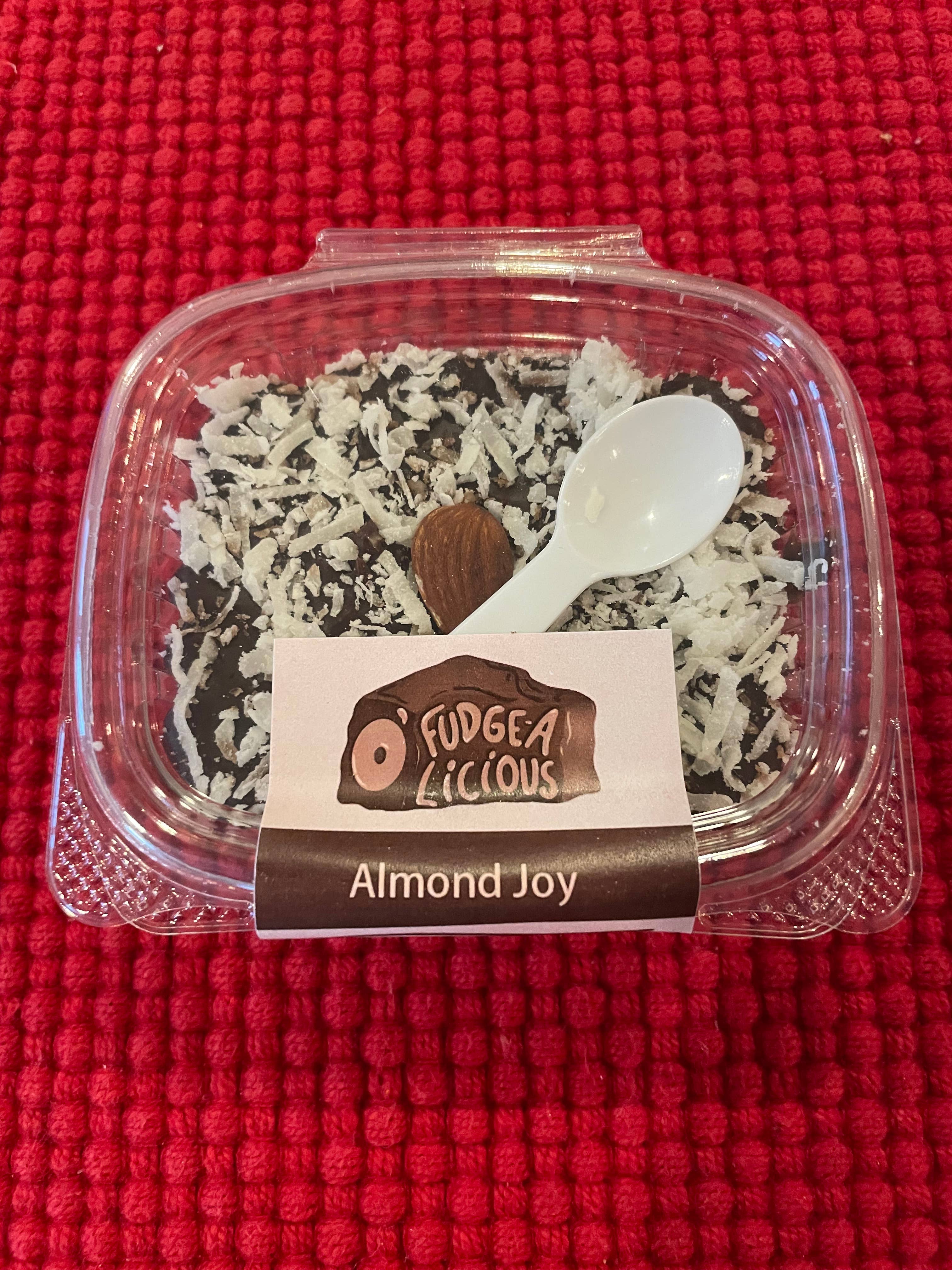 O'fudgealicious - Wholesale Fudge - Amandelvreugde Fudge1