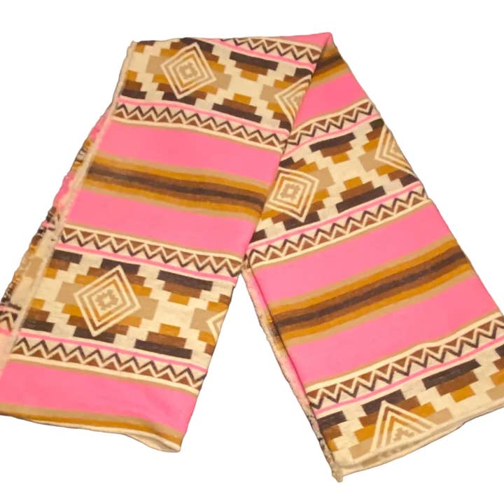 Little Amigos South America - Wholesale Throw Blanket - Cotacachi Cross 100% Wool Blanket1