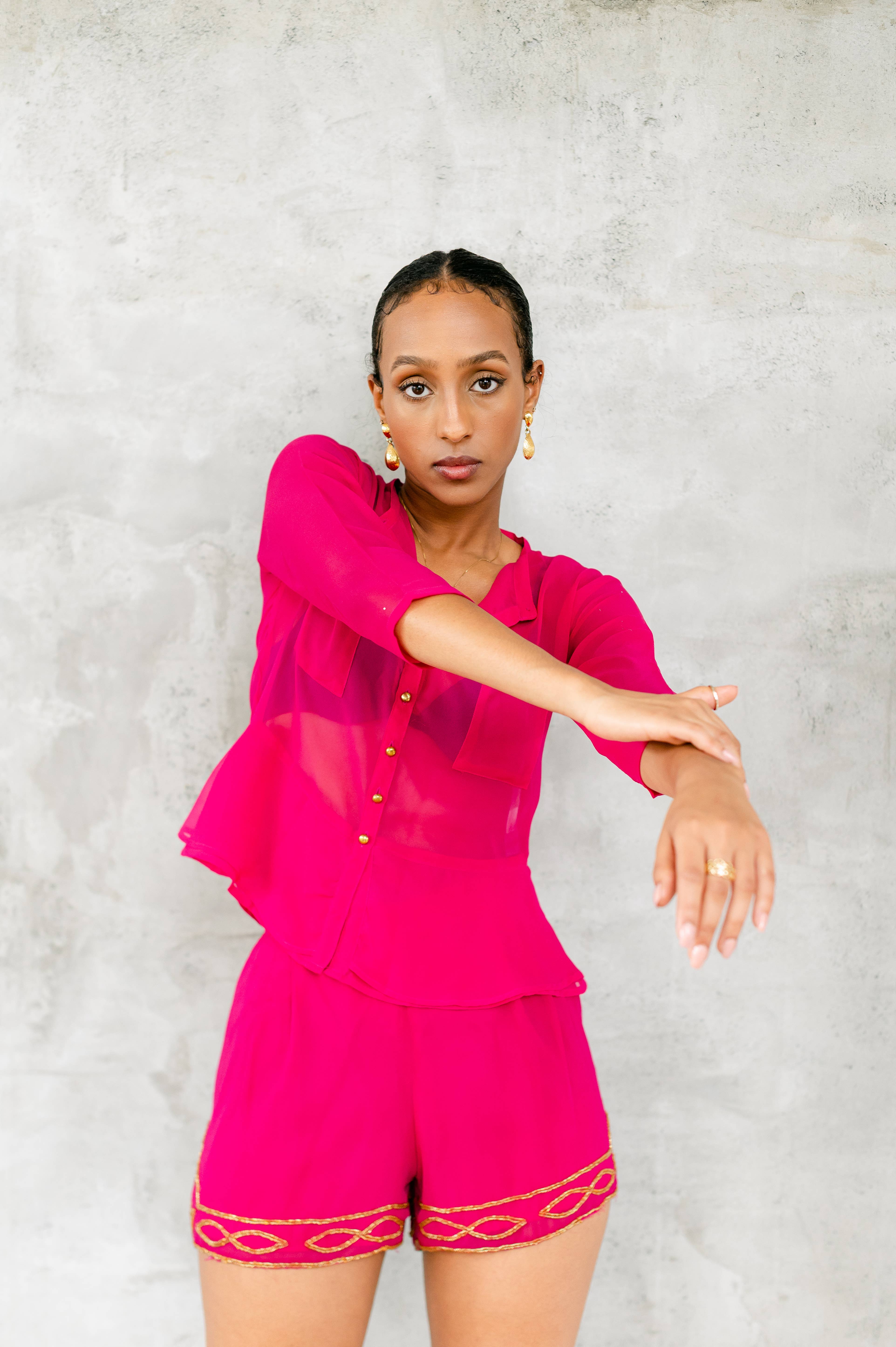 KumaVida – wholesale Blus - Dam – Amore Peplum topp1