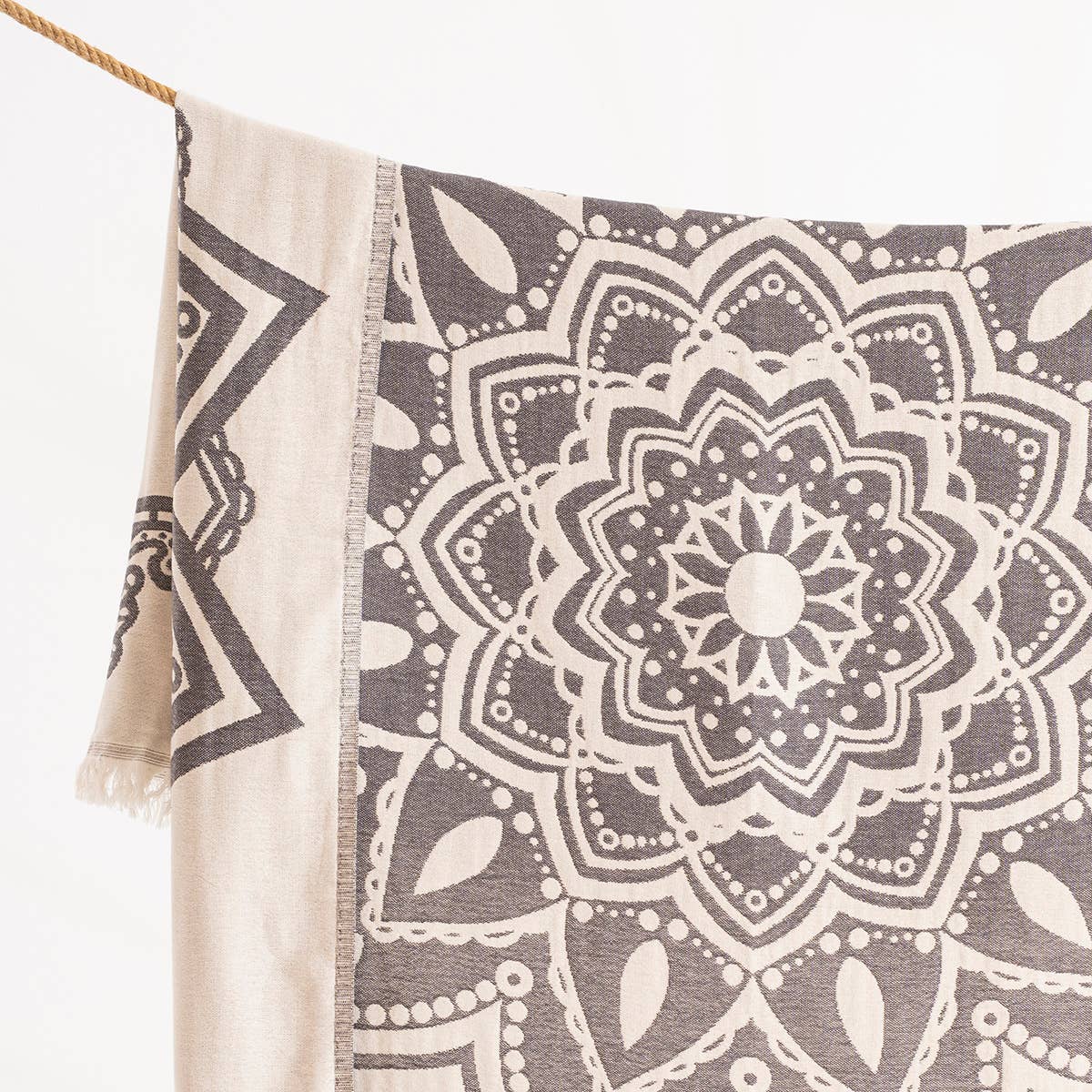 Black 100% Cotton Throw Blanket Home Decor Farmhouse Cover 51x67" for wholesale on Faire3