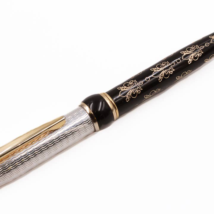 Grifos pens – wholesale Pen – Fountain pen silver 925 cap lily engraved black body