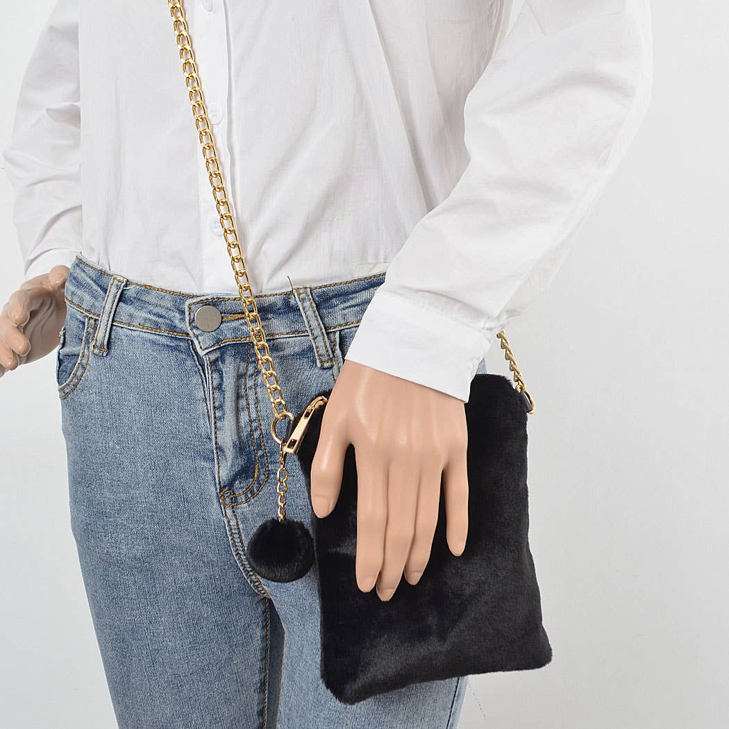 3AM BY H&D ACCESSORIES - Wholesale Clutch Bag - Women's - Faux Solid Fur Mini Clutch4