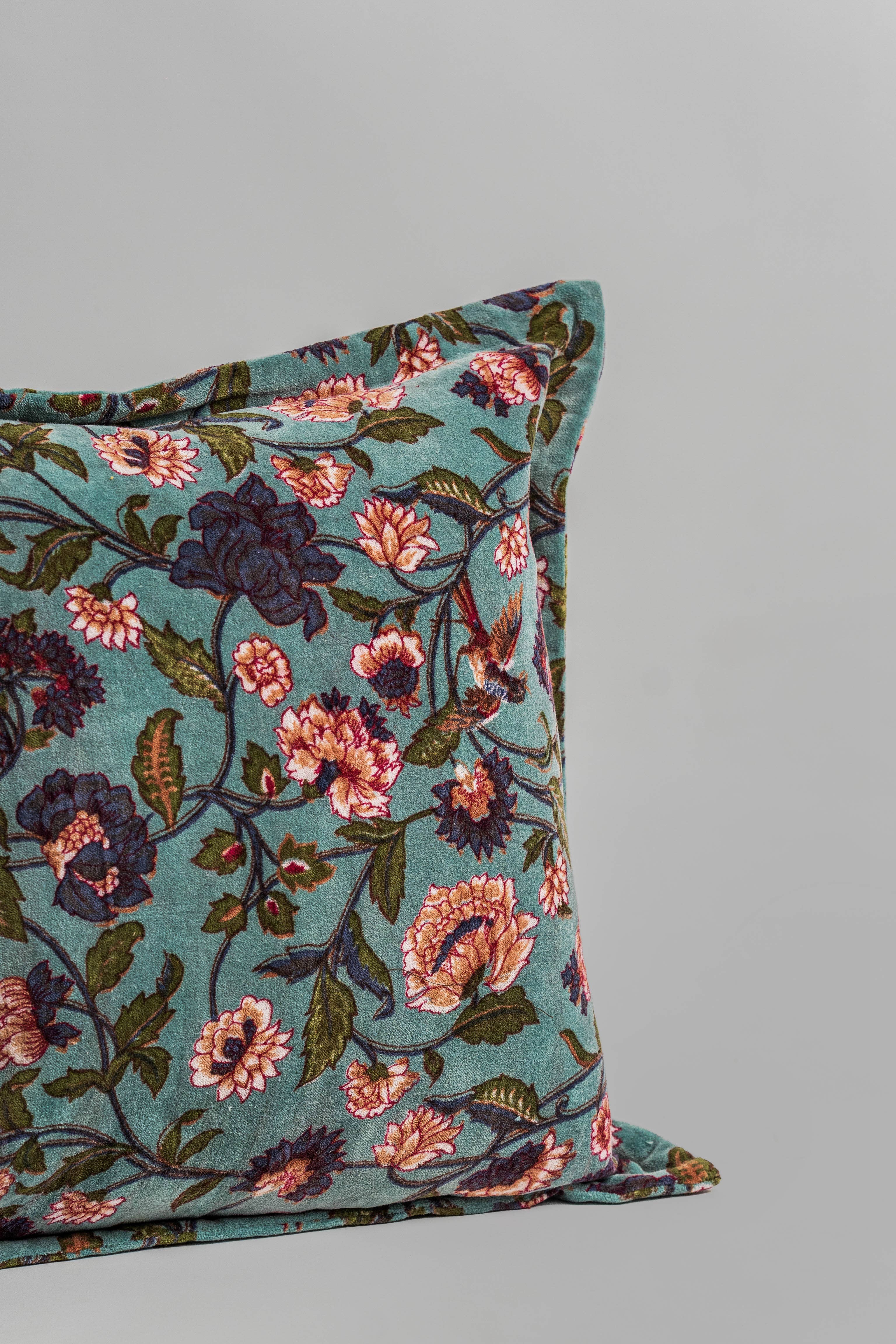 Atolia Designs – wholesale Throw/decorative pillow – Autumn Garden Velvet Cushion with filler – Teal Floral1