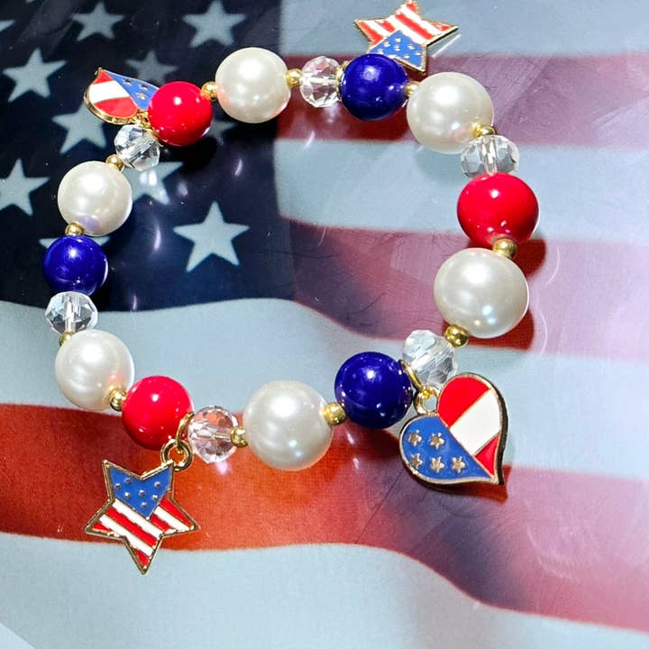 4 de julho RWB Charms pulseira elástica com miçangas por atacado de Fiona Accessories