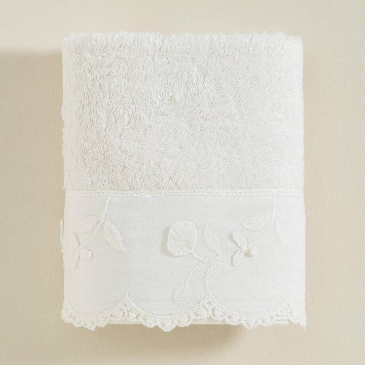 Handduk | Flor - Ecru | Bambu & Bomull för wholesale av Pure Harmony