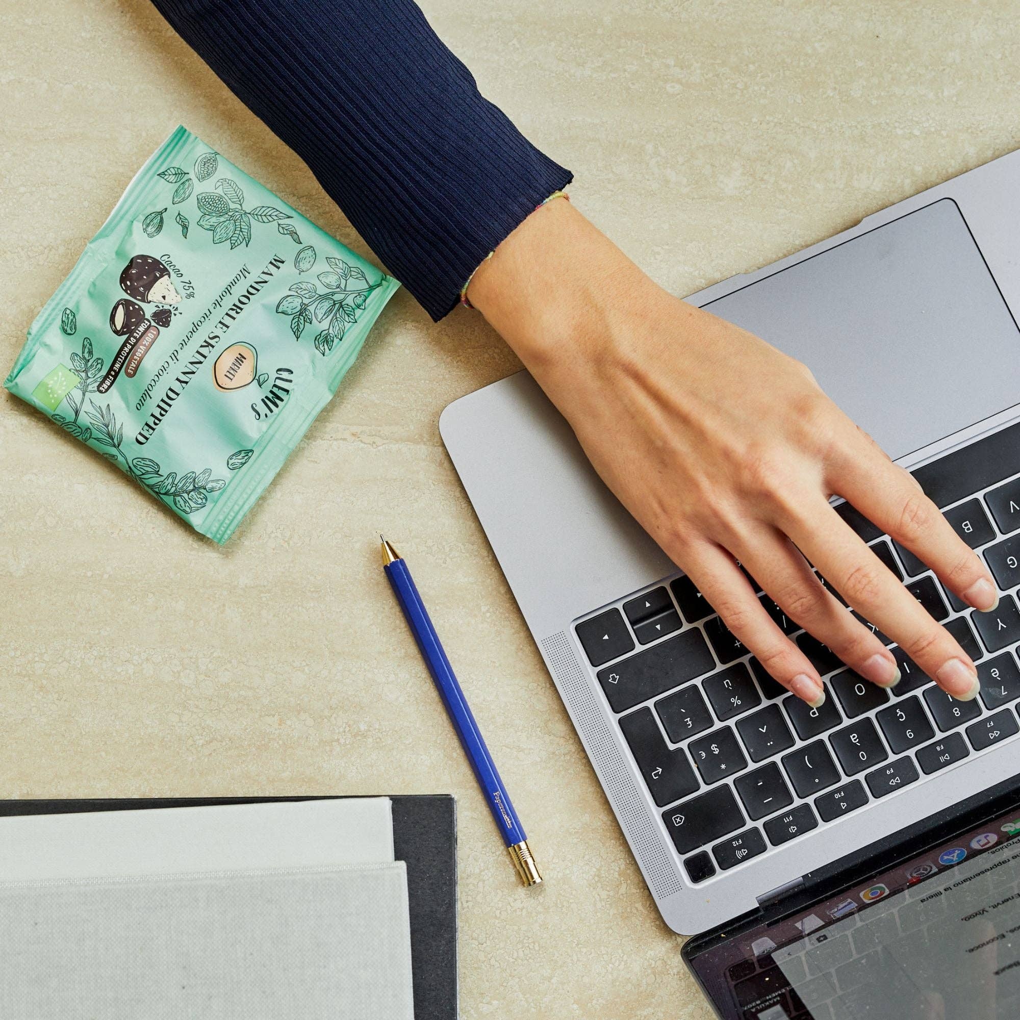 Clemi's Market - Wholesale Chocolate Covered Sweets - Skinny Dipped Dark Chocolate Covered Almonds3