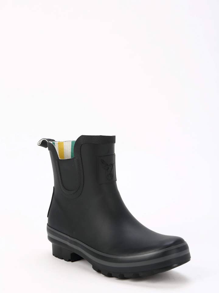 Evercreatures All Black Plain Meadow Wellies for wholesale by Evercreatures