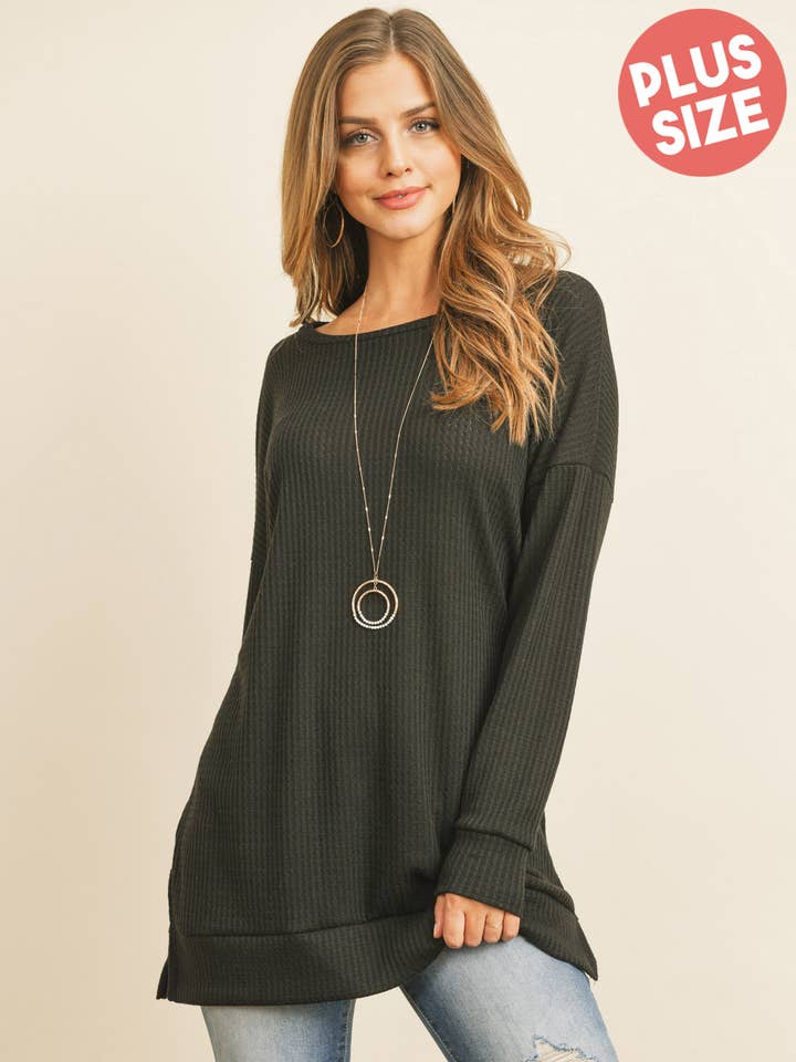 PULL À COL ROND GAUFRÉ À FENTE LATÉRALE YMT20075XV-GRANDE TAILLE pour la vente par You & Me