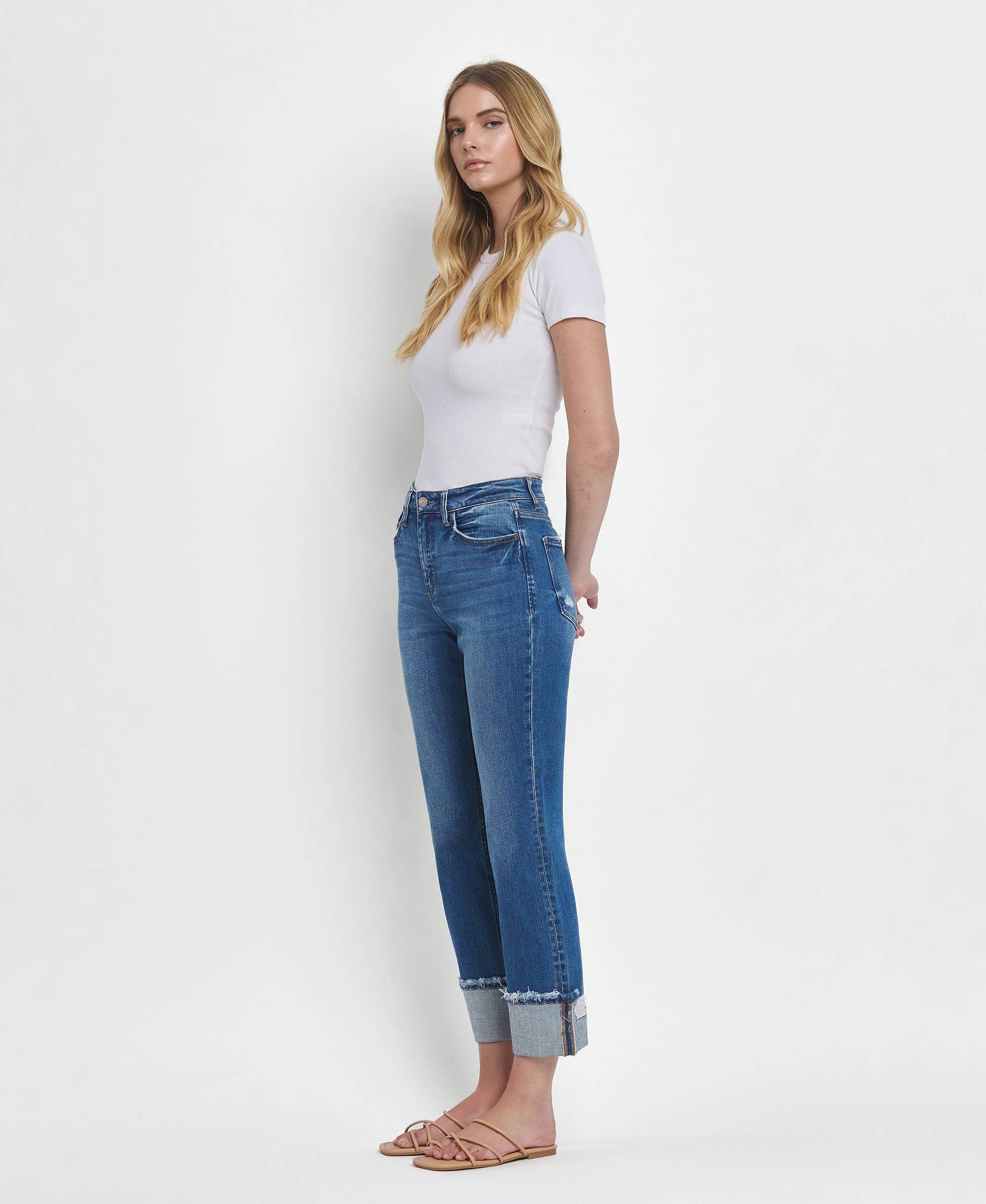 DAPHNE HIGH RISE CUFFED STRAIGHT JEANS T6600 for wholesale on Faire10