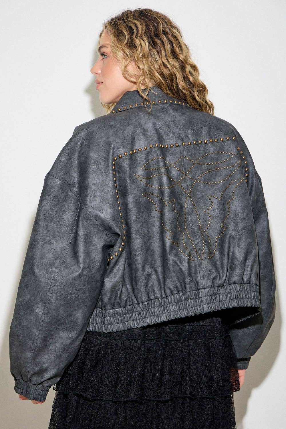 Baevely by Wellmade USA - Vendita all'ingrosso Giacca - Donna - GIACCA CON ZIP E BORCHIE4