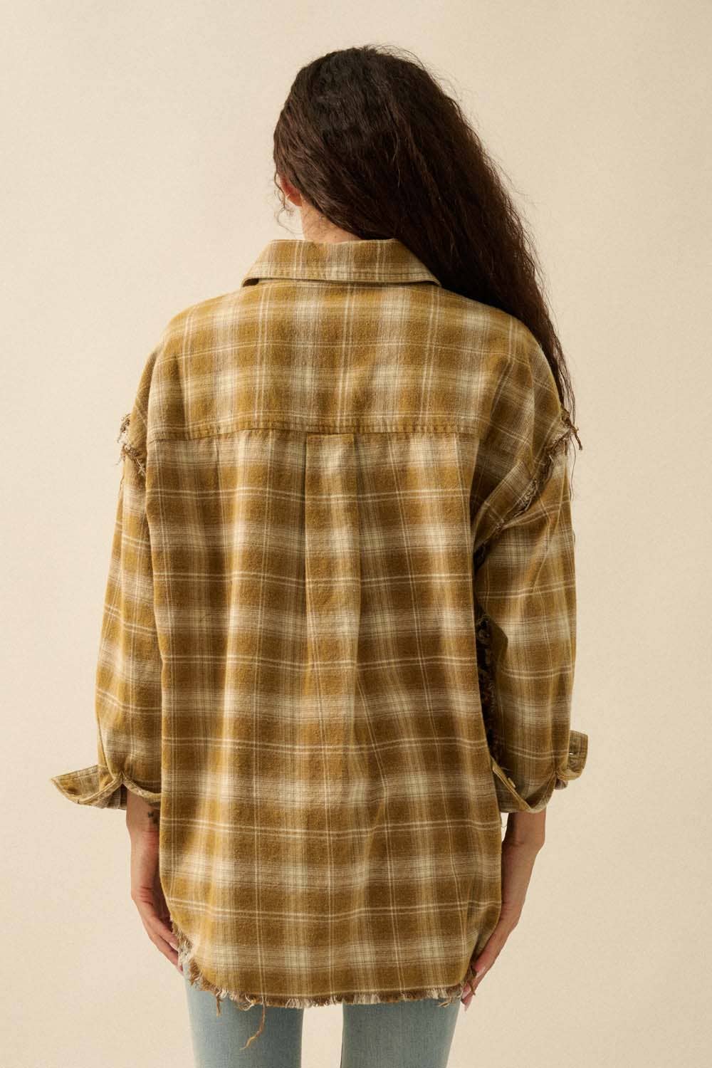 Promesa USA - Wholesale Button Down Shirt - Women's - Plaid Flannel Oversized Raw-Edge Pocket Shirt11