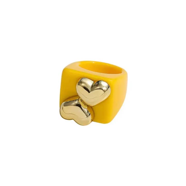 Resin Ring with Gold Hearts Yellow for wholesale by iconic mi