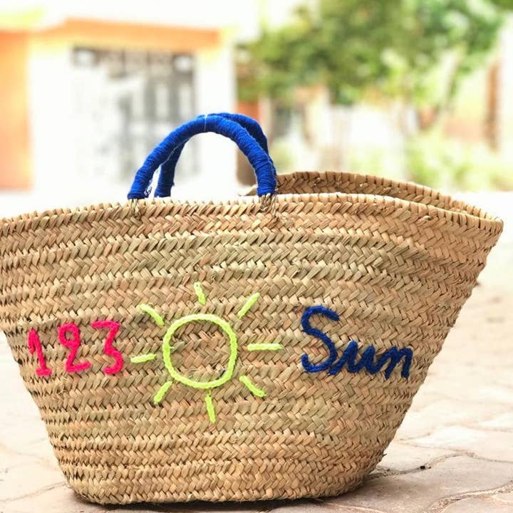Customized simple moroccan straw basket for wholesale by MARRAKECH METACRAFT LTD