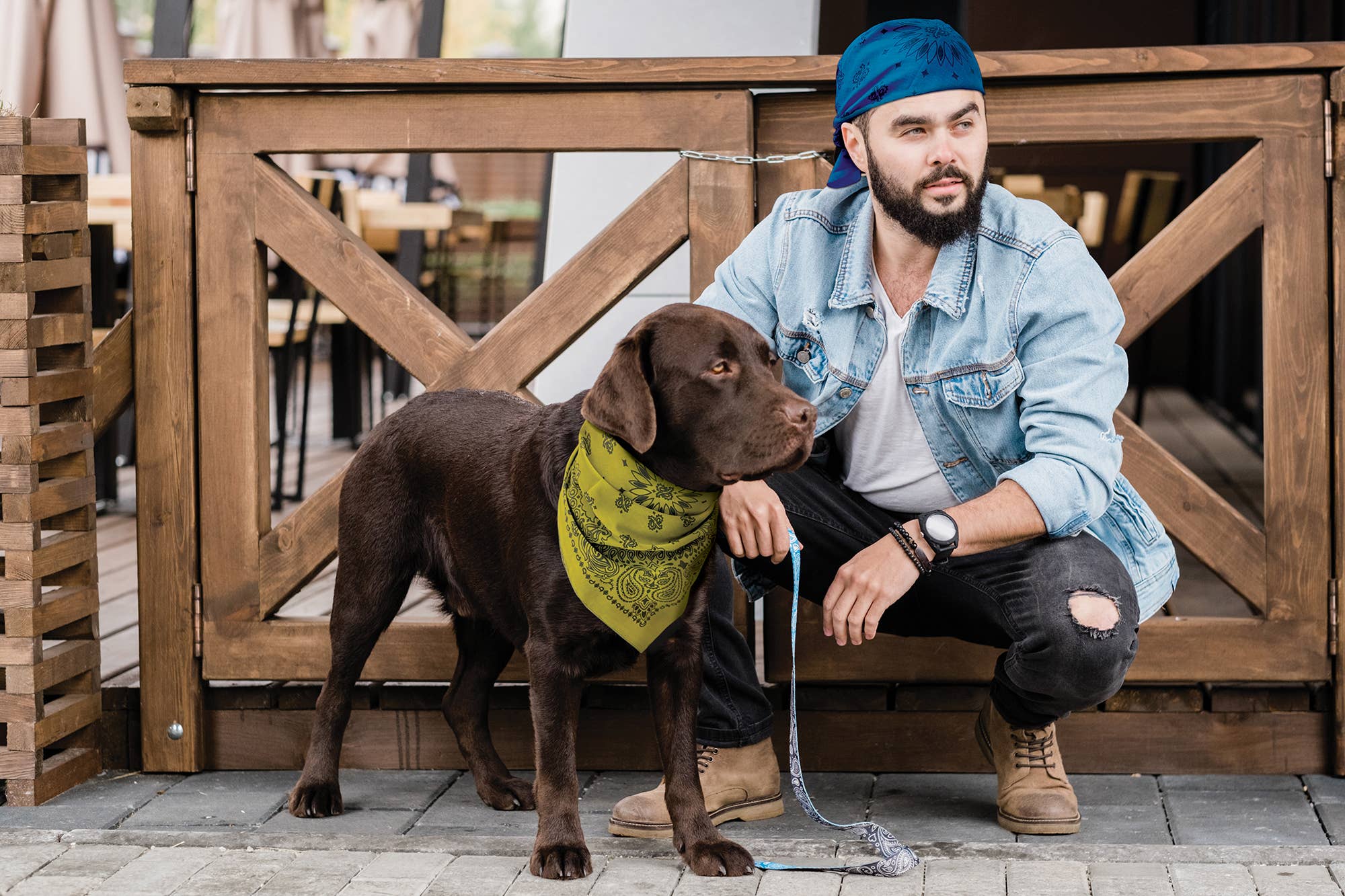 The Bandanna Company - Wholesale Bandana - Unisex - Bandanna - 22" MADE IN USA - Contemporary Natural Paisley1