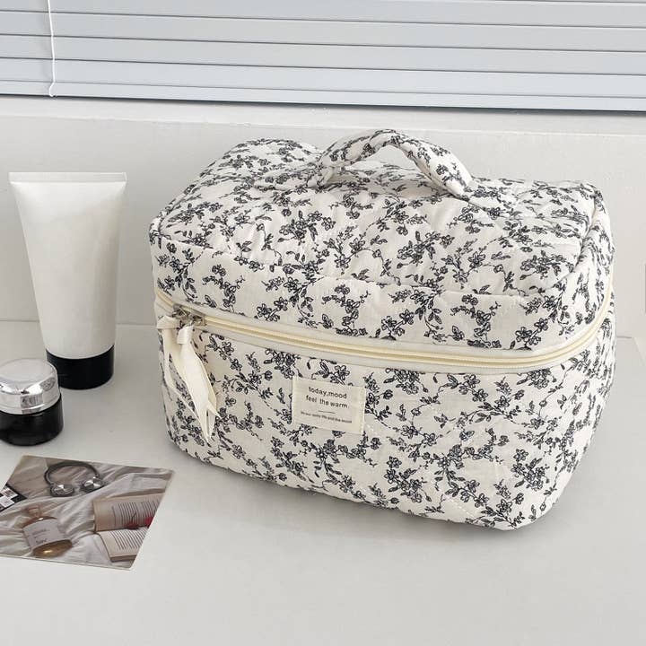 Dipped Shop - Wholesale Make-up/cosmetic bag - Flower Print Color Block Portable'Make Up Bag DP25A537