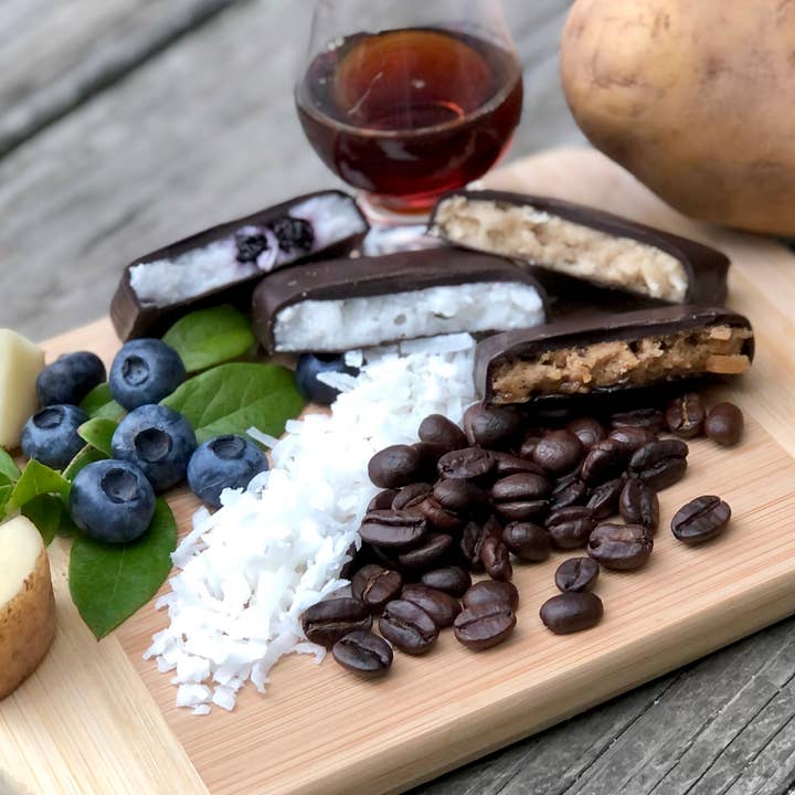 Maine Needham Company - Wholesale Chocolate Box - Maine Medley - 6-count gift box2