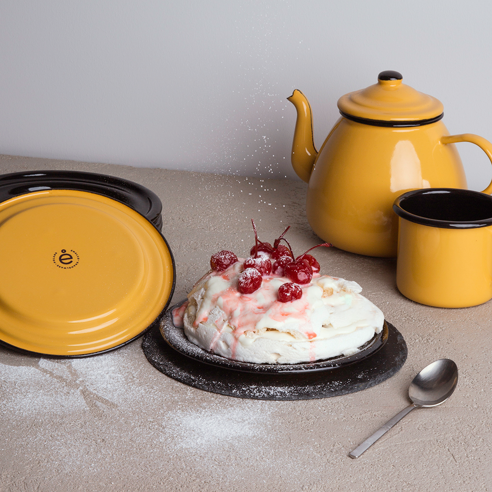 Emalco Enamelware - Wholesale Dinner Plate - 6.7" ENAMEL SIDE PLATE | PLAIN B.5