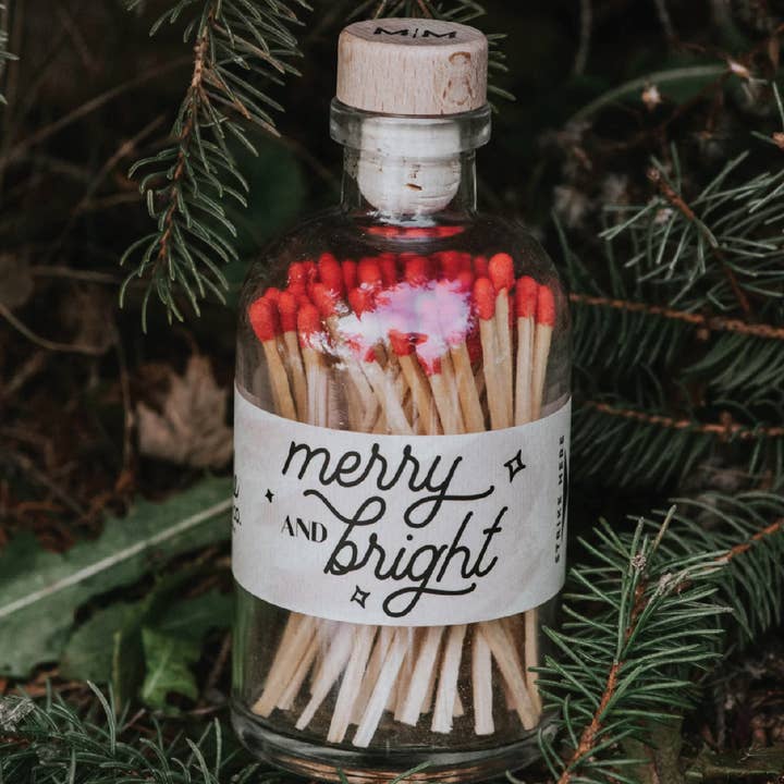 Made Market Co. - Vendita all'ingrosso Fiammifero - Fiammiferi natalizi rossi vintage Merry & Bright in bottiglia stile erboristeria4