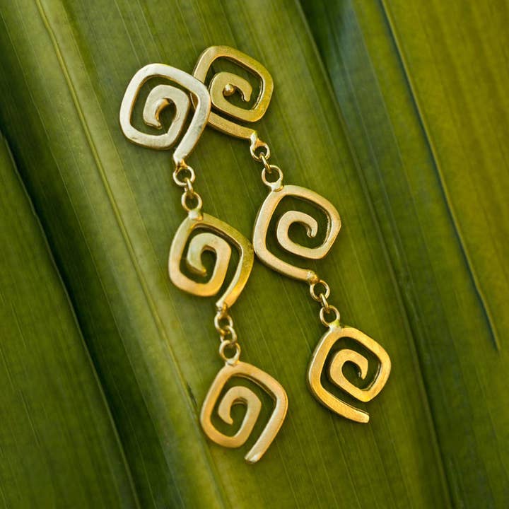 Spirals 24k GP Hængende Øreringe for engroshandel hos Across The Puddle