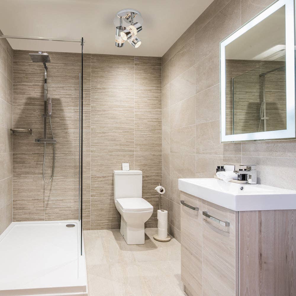 Happy Homewares – wholesale Chandelier/hanging light – Modern Spot LED Bathroom Chrome Ceiling Light Fitting with Bubble Acrylic Heads2