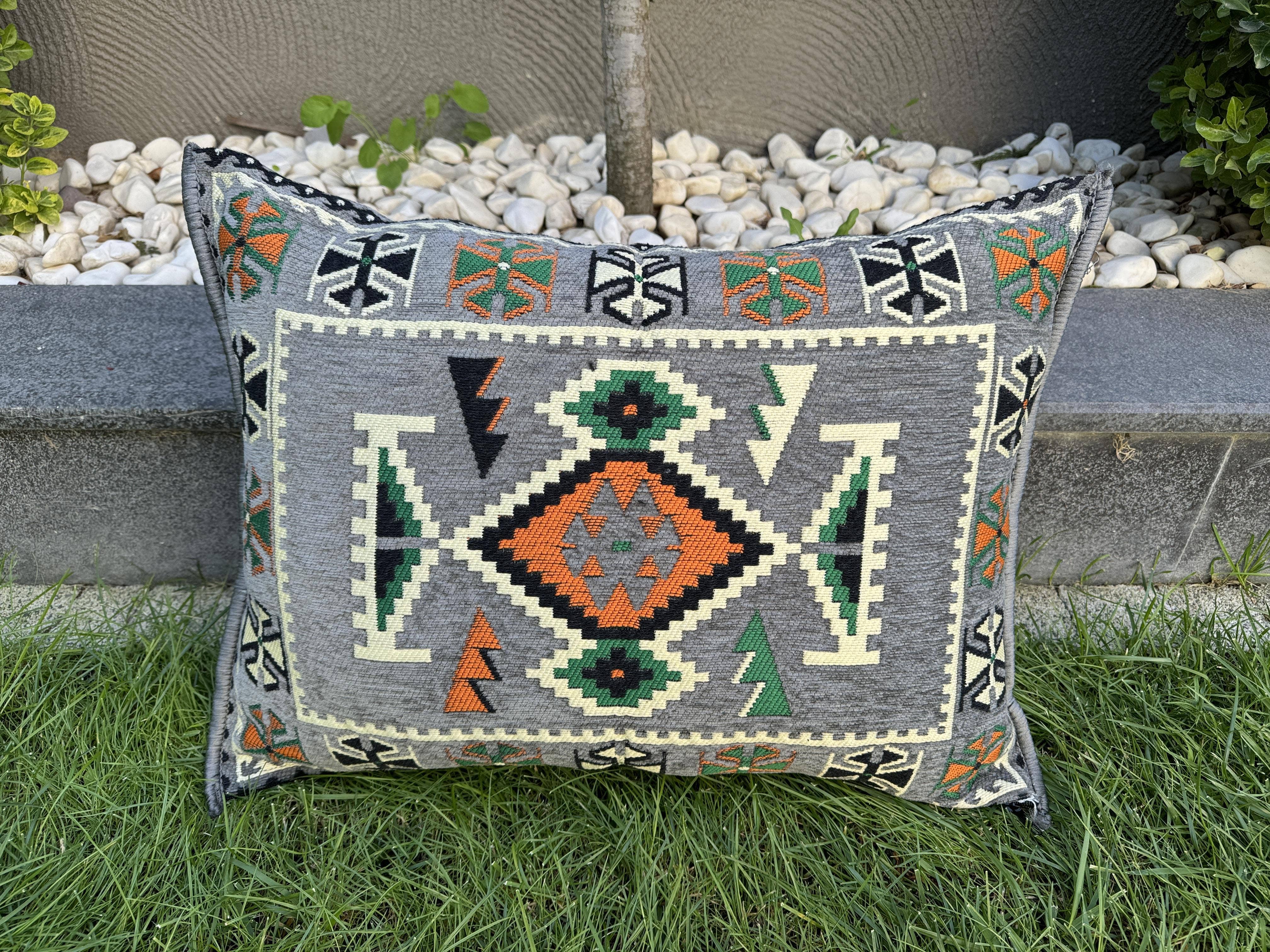 The Loom Wholesale – wholesale Ottoman – Handmade Floor Seating - Kilim Patterned Ottoman Floor Sofa19