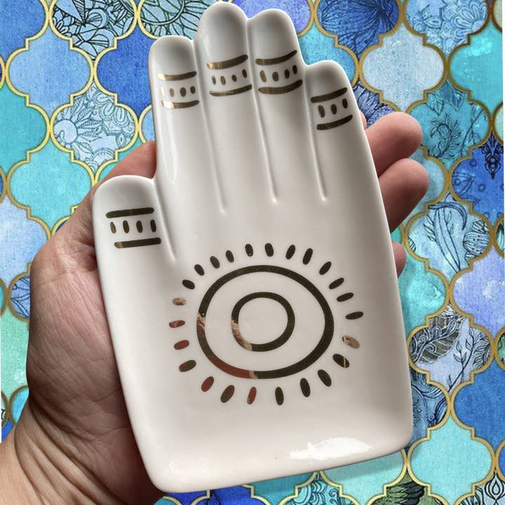 Plat à bibelots Hamsa Evil Eye pour la vente par Hamsa Alek