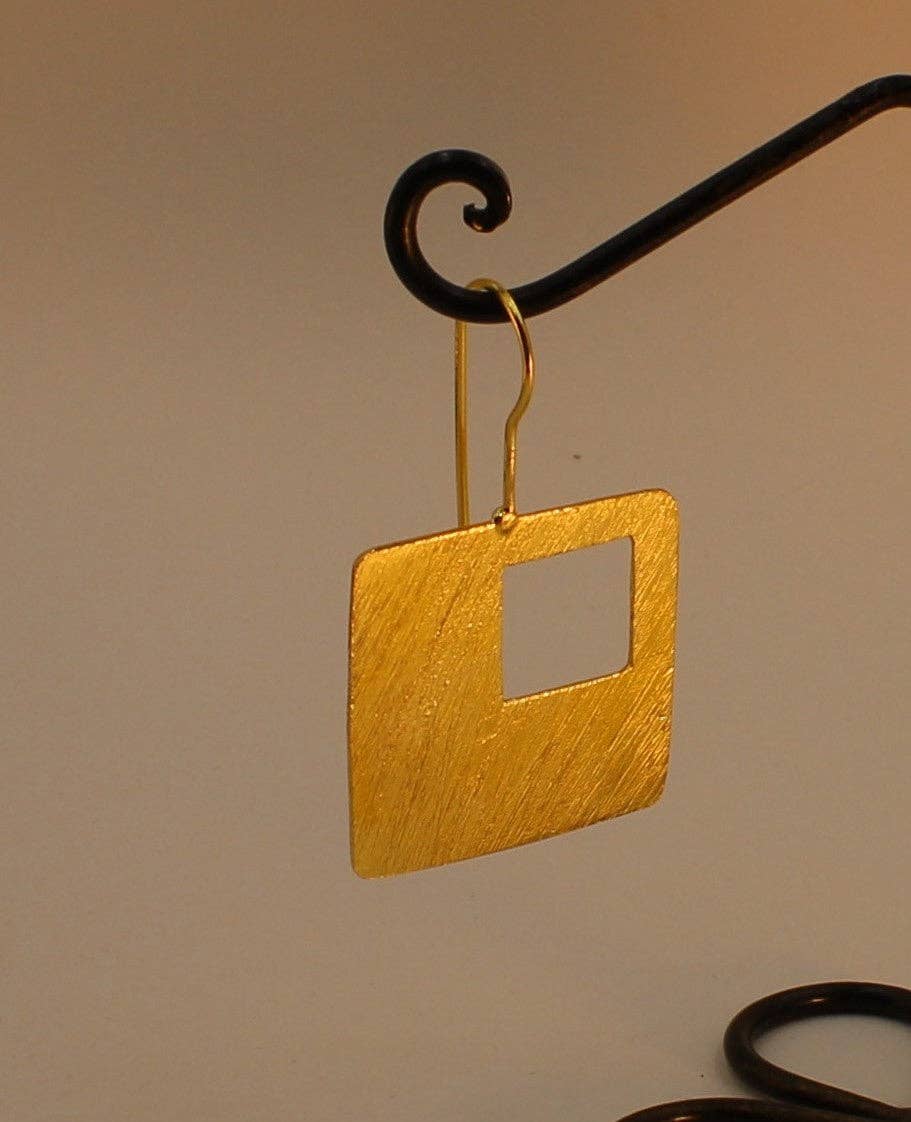 LA MAR – Brincos de argola por atacado – Brincos quadrados pendentes SIXTY banhados a ouro5