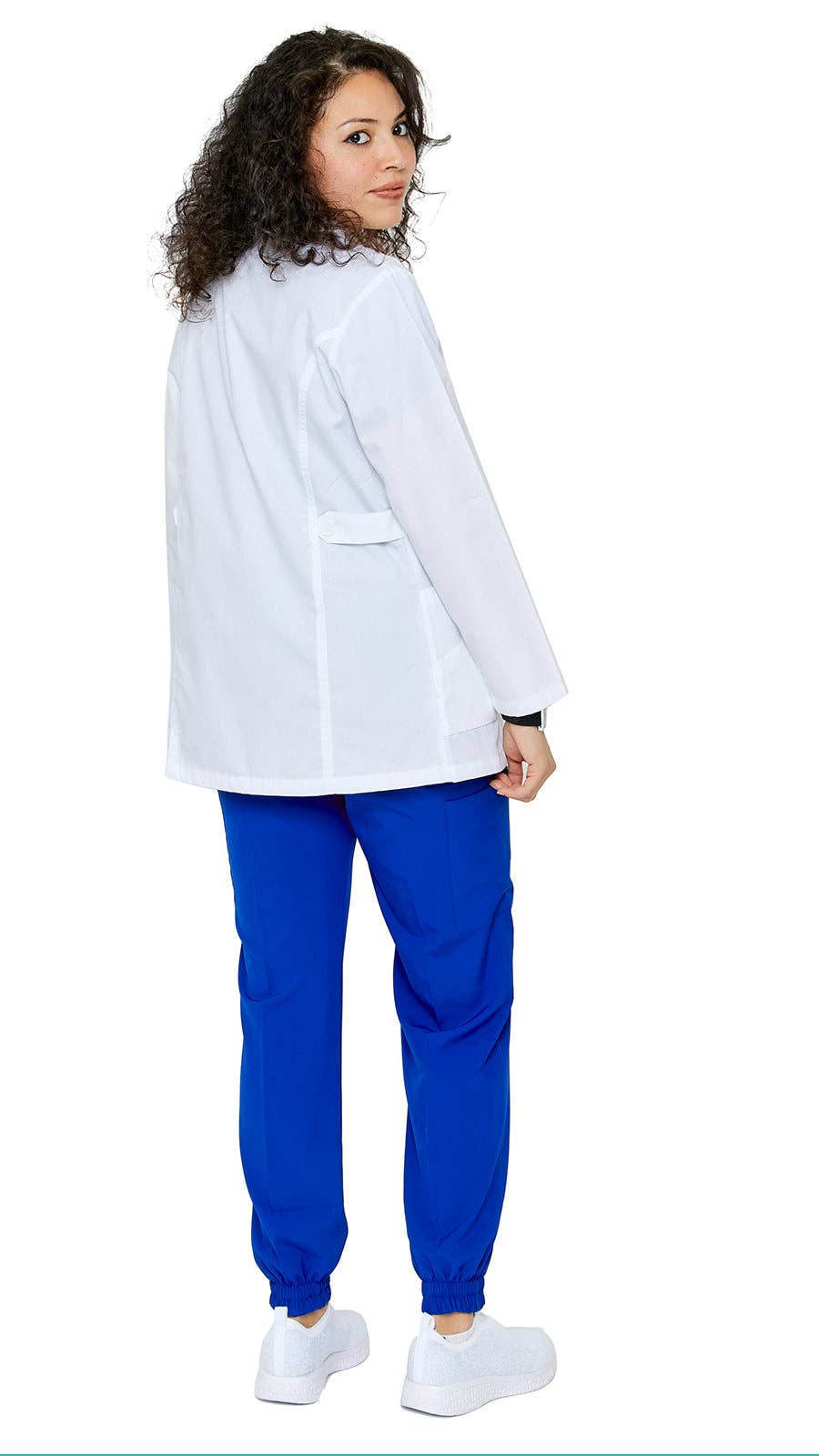 Blanc Uniforme de blouse de laboratoire courte coupe princesse pour femmes en vente sur Faire1