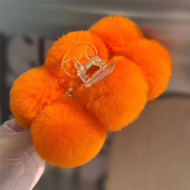 FurDecoration – Engroshandel Hårspænde - Dame – Fluffy Rex kaninpels store hårkloklip8