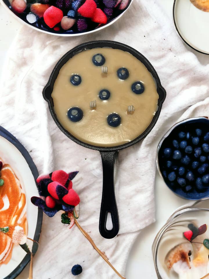 Blueberry pancake skillet candle for wholesale by Wicks and Gifts